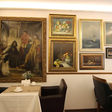 Ξενοδοχείο Atlas