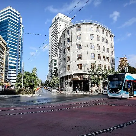 Atlas Отель Измир