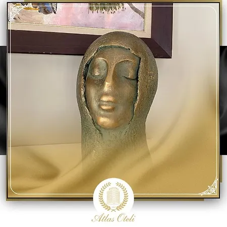 Atlas فندق 4*